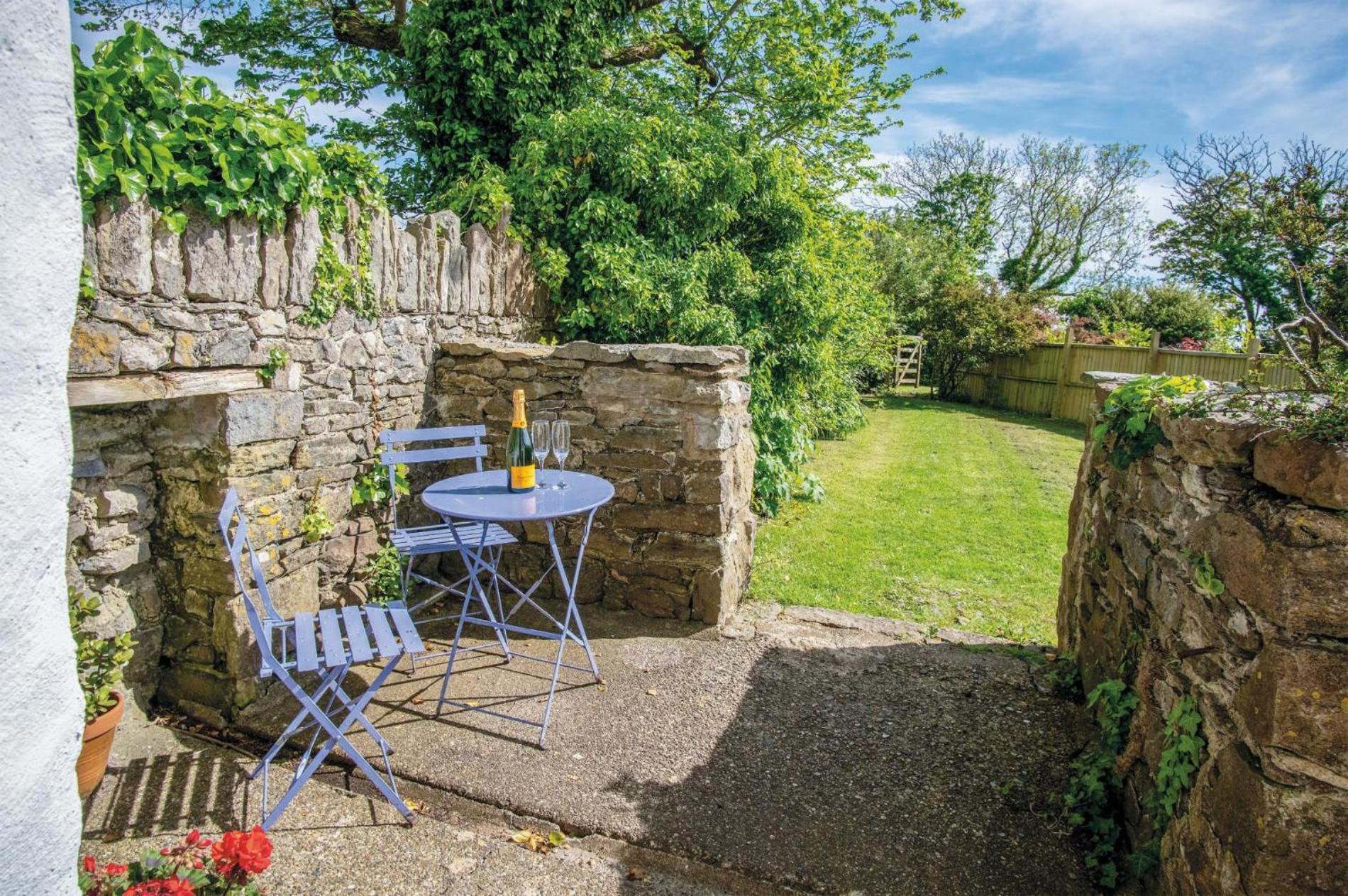 Soap Barn - 1 Bedroom Cottage - Manorbier Exterior foto